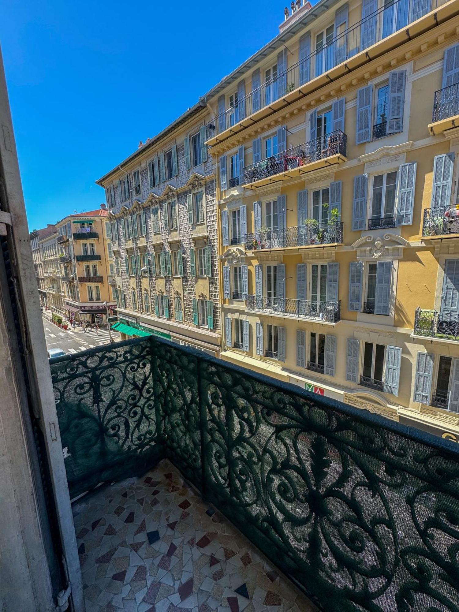L'Echappee De Nice Riviera I Centre-Ville I Climatise I Proche Gare Et Plage I Ideal Couple Et Famille Exterior photo